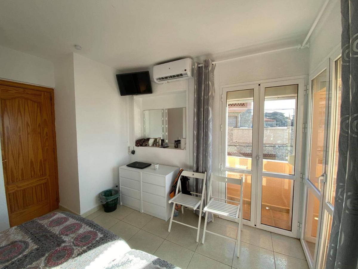 Cozy Rooms In Terraced House Fuengirola Eksteriør billede