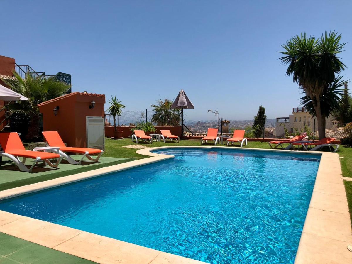 Cozy Rooms In Terraced House Fuengirola Eksteriør billede