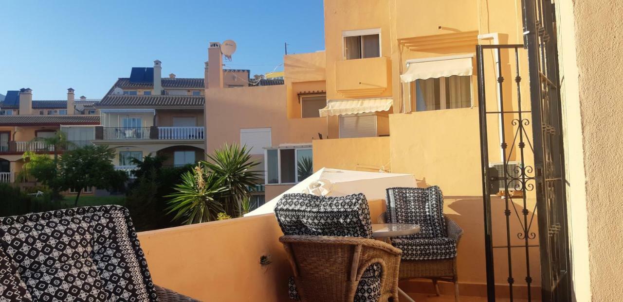 Cozy Rooms In Terraced House Fuengirola Eksteriør billede